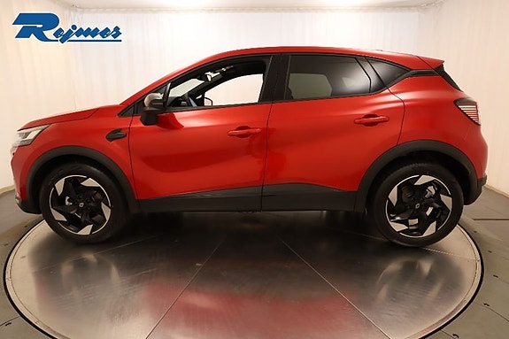 Renault Captur 3 of 27