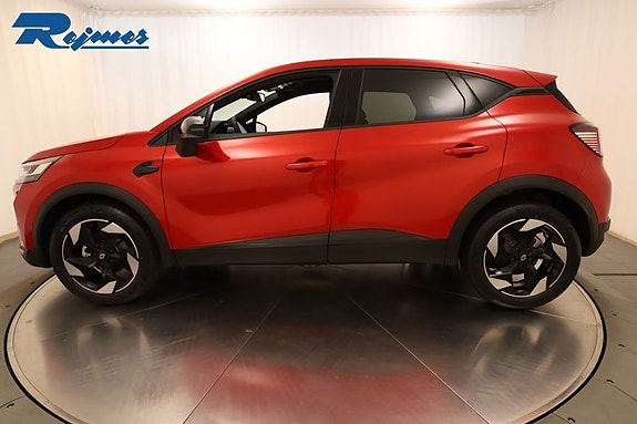Renault Captur 3 of 27