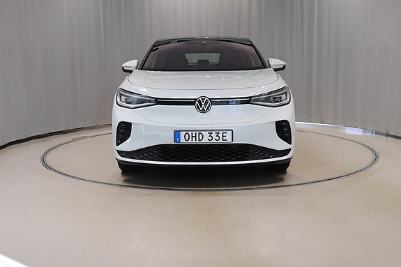 Volkswagen ID.5 GTX 2 of 5