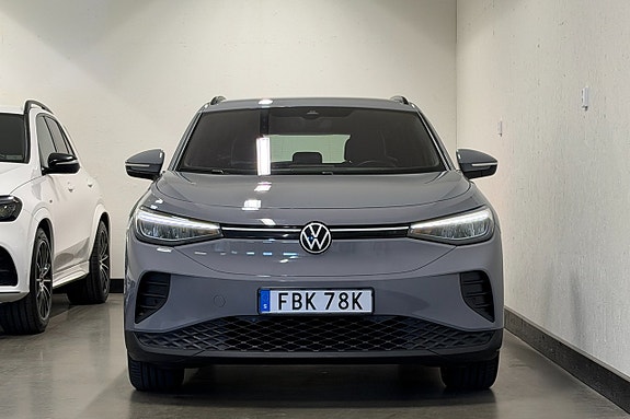 Volkswagen ID.4 2 of 5