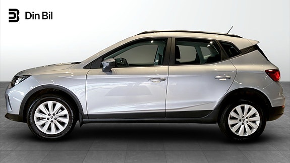 Seat Arona 2 of 5