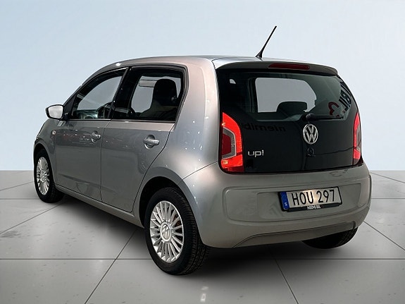 Volkswagen UP! 5 of 5