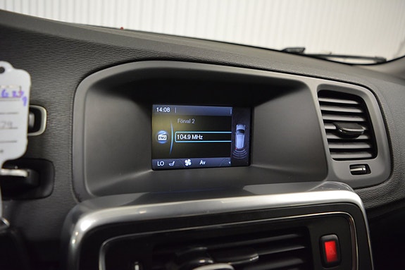 Volvo V60 10 of 18