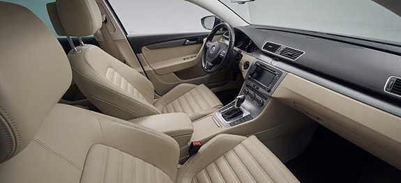 Volkswagen Passat 5 of 8