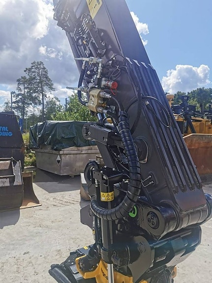 Volvo EC 230 FL 12 of 12