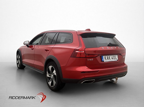 Volvo V60 Cross Country 5 of 5