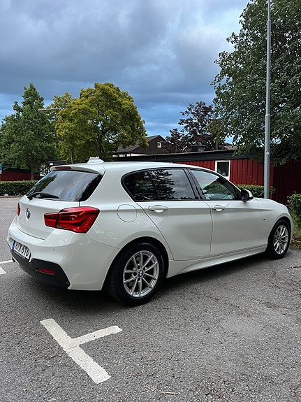 BMW 118d 5 of 5