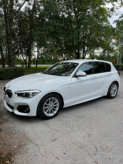 BMW 118d 8 of 12