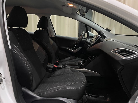 Peugeot 2008 10 of 22
