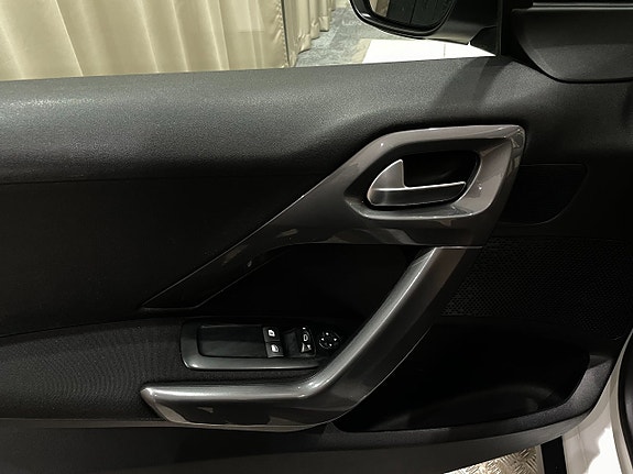 Peugeot 2008 21 of 22