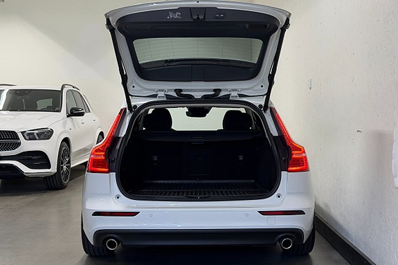 Volvo V60 21 of 27