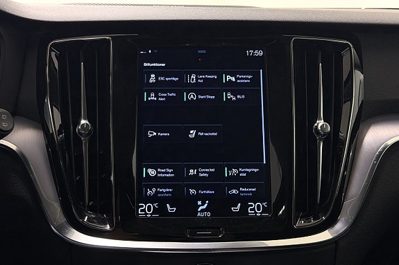 Volvo V60 14 of 27