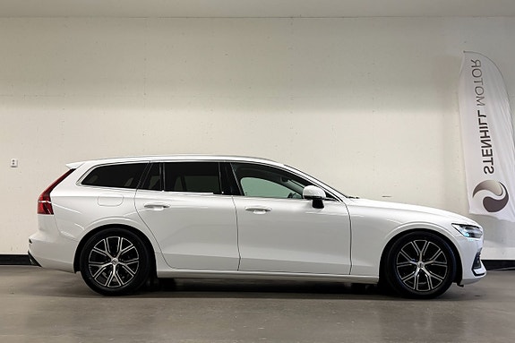 Volvo V60 4 of 27