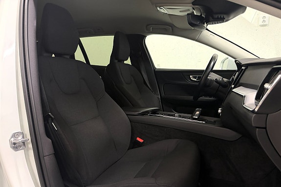 Volvo V60 25 of 27