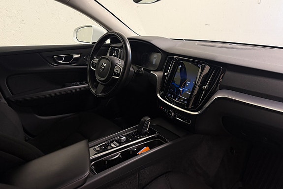 Volvo V60 27 of 27
