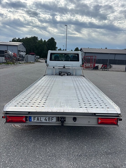 Ford Transit 18 of 21
