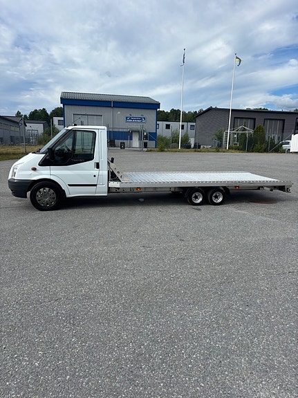 Ford Transit 20 of 21