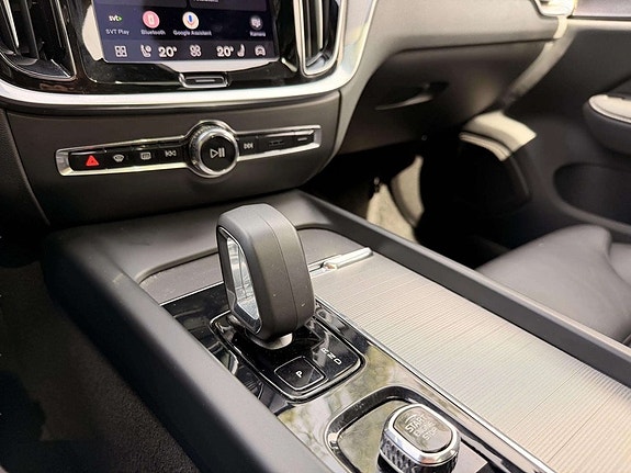 Volvo V60 24 of 26