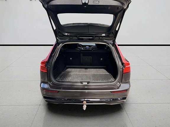 Volvo V60 7 of 26