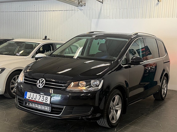 Volkswagen Sharan 3 of 5