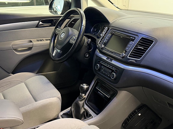 Volkswagen Sharan 16 of 28