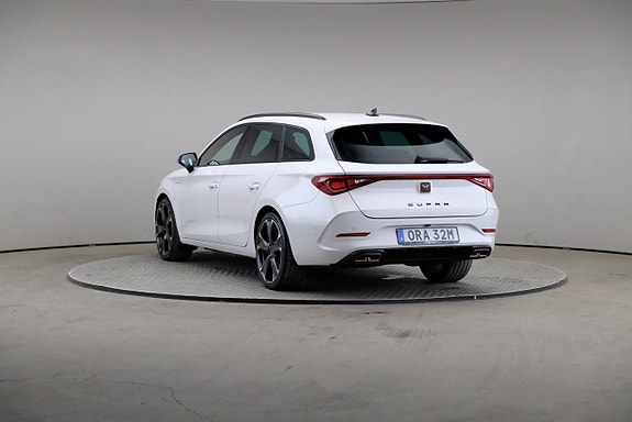 Cupra Leon 2 of 5