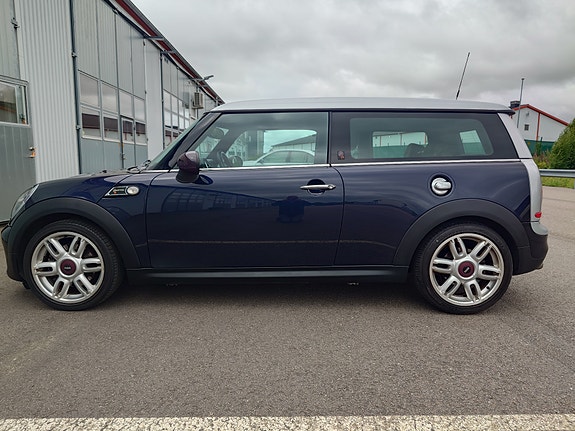 MINI Cooper S 5 of 5