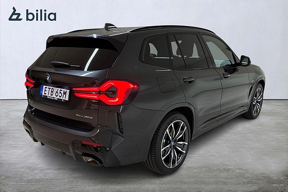 BMW X3 18 of 19