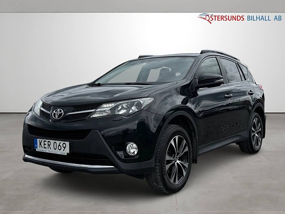 Toyota RAV4 3 of 12