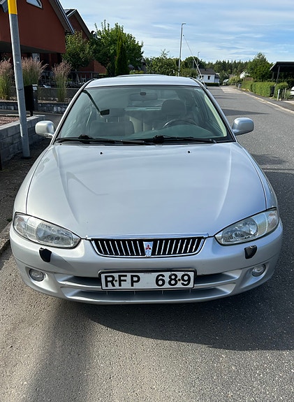 Mitsubishi Colt 2 of 5
