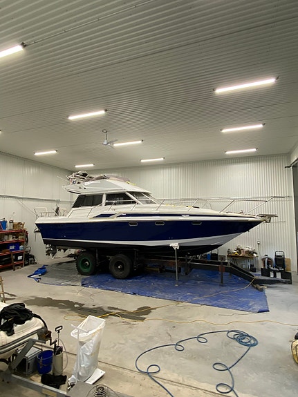 Sunseeker Jamaican 35 Flybridge 3 of 5