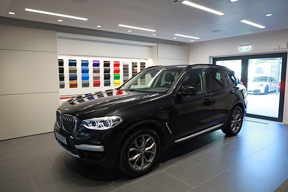 BMW X3 2 of 5