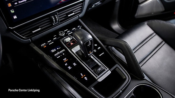 Porsche Cayenne Coupe 14 of 25