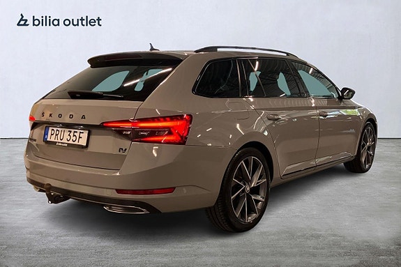 Skoda Superb 4 of 5