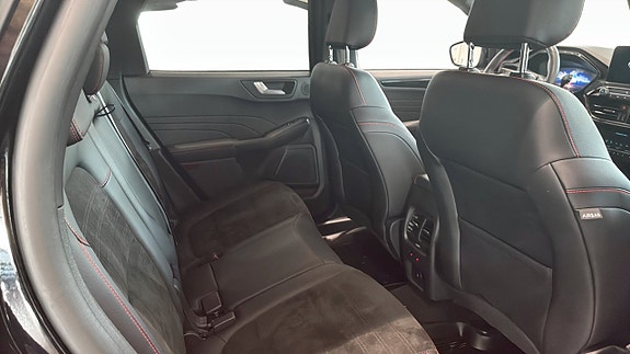 Ford Kuga 5 of 5