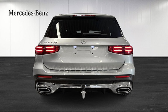 Mercedes-Benz GLB220 d 13 of 15