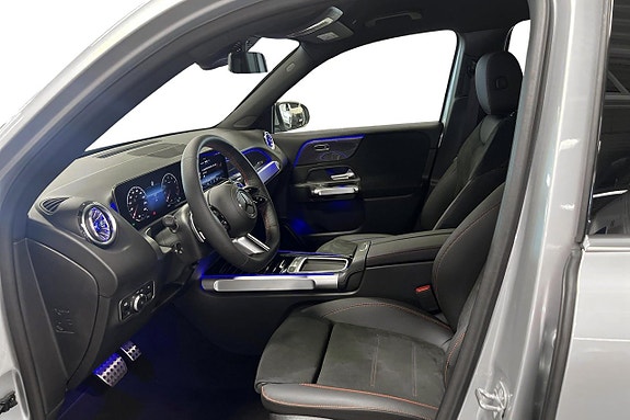 Mercedes-Benz GLB220 d 11 of 15