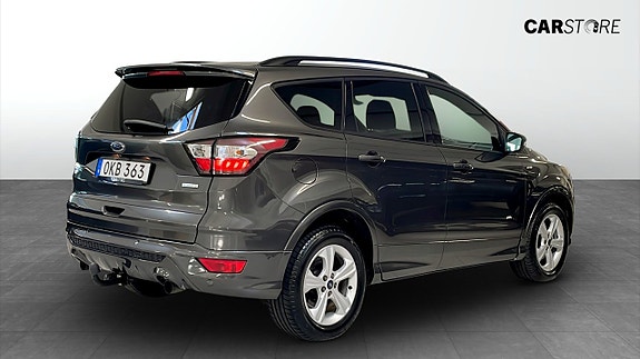 Ford Kuga 2 of 5