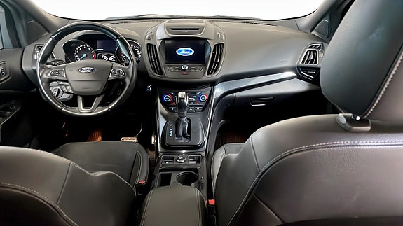 Ford Kuga 4 of 5