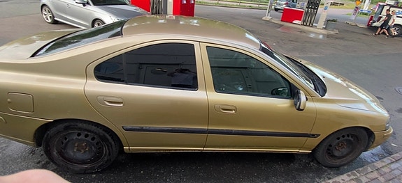 Volvo S60 5 of 5