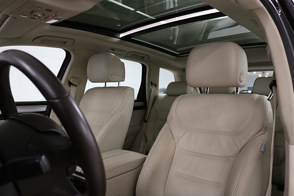 Volkswagen Touareg 12 of 30