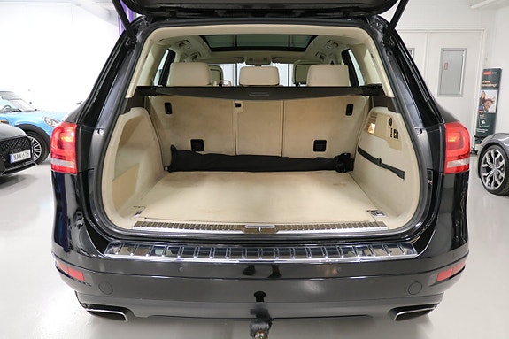 Volkswagen Touareg 11 of 30