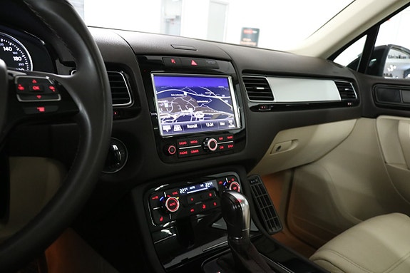 Volkswagen Touareg 20 of 30