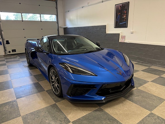 Chevrolet Corvette 4 of 30