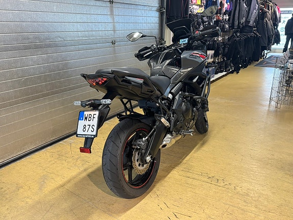 Kawasaki Versys 650 3 of 4