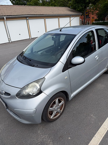 Toyota Aygo 5 of 5