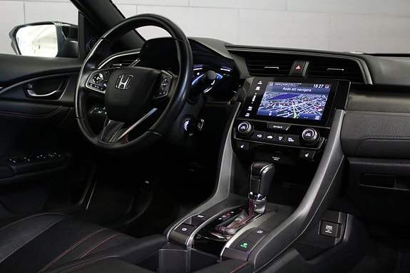 Honda Civic 10 of 18