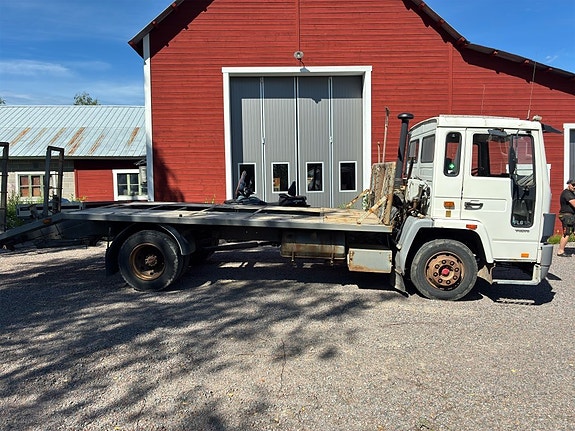 Flakbil VOLVO FL 612 4X2 4 of 5