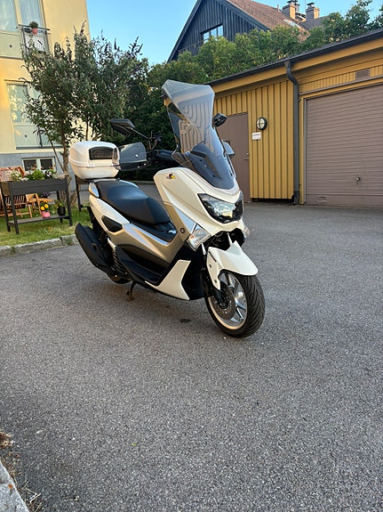 Yamaha YAMAHA NMAX 155 ABS 2 of 5