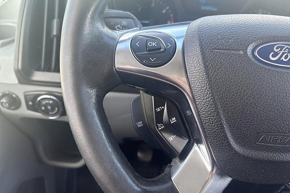 Ford Transit 13 of 14